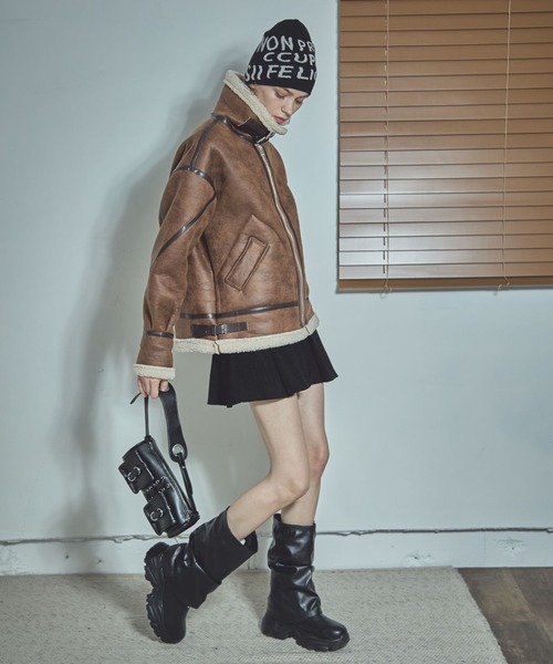 FOREVER 21（フォーエバー トゥエンティーワン）の「【2024FW】2WAYカバーサイドゴアブーツ（ブーツ・レディース・ブラック・LARGE/MEDIUM/X-LARGE）」の21枚目の写真