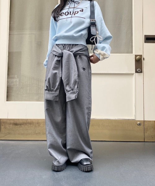 nemne store（ネンネストア）の「【Seoup】ジャンプスーツ風リボンパンツ（その他パンツ・レディース・ブラック/杢グレー・SMALL/MEDIUM）」の4枚目の写真