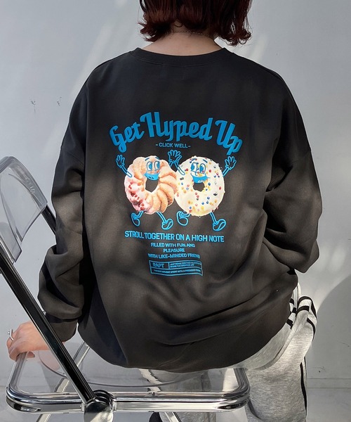 AS KNOW AS plus(アズノゥアズプラス)の「◇おやつフォトビッグサイズスウェットプルオーバー(スウェット・レディース・キナリ/スミクロ/オートミール/サックスブルー/ホワイト系/ブラック系/アイボリー系/ネイビー系/ホワイト系1/ブラック系1/アイボリー系1・FREE)」の6枚目の写真