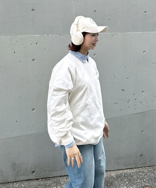 AS KNOW AS plus(アズノゥアズプラス)の「◇おやつフォトビッグサイズスウェットプルオーバー(スウェット・レディース・キナリ/スミクロ/オートミール/サックスブルー/ホワイト系/ブラック系/アイボリー系/ネイビー系/ホワイト系1/ブラック系1/アイボリー系1・FREE)」の12枚目の写真