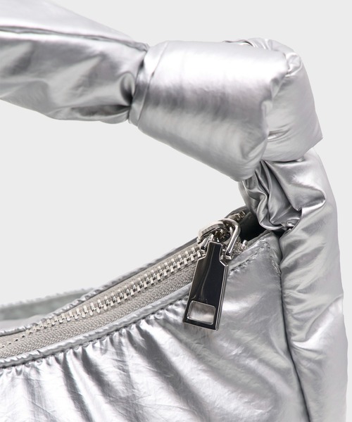 PUBLIC TOKYO（パブリックトウキョウ）の「キルティングハンドBAG（ハンドバッグ・レディース・シルバー/ブラック・FREE）」の9枚目の写真