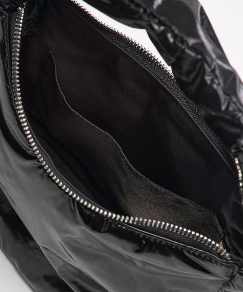 PUBLIC TOKYO（パブリックトウキョウ）の「キルティングハンドBAG（ハンドバッグ・レディース・シルバー/ブラック・FREE）」の14枚目の写真