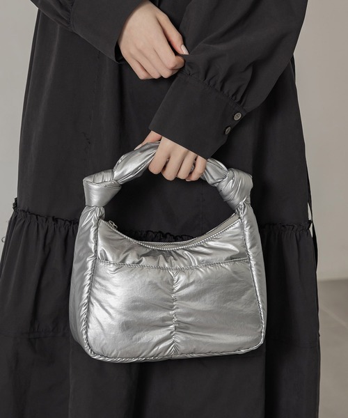 PUBLIC TOKYO（パブリックトウキョウ）の「キルティングハンドBAG（ハンドバッグ・レディース・シルバー/ブラック・FREE）」の17枚目の写真