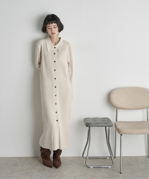 THE YOn（ザヨン）の「リブニットポロワンピース（ワンピース・レディース・レディッシュグレー/セージグリーン/アイボリー/イエロー/グレイッシュベージュ・FREE）」の17枚目の写真