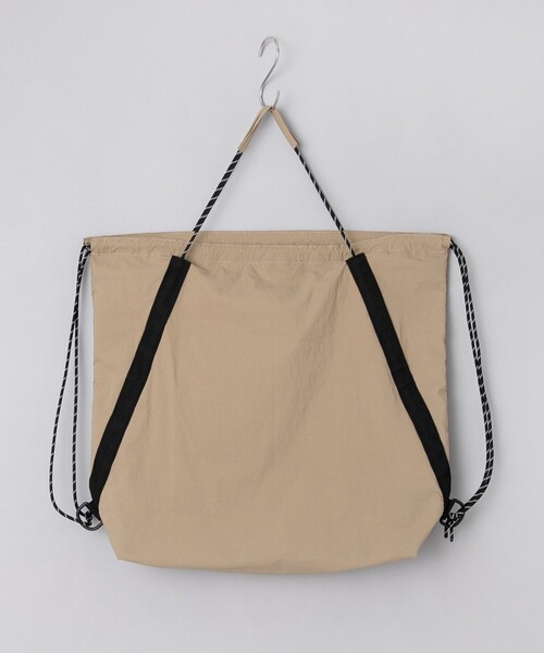 coen（コーエン）の「MEI（メイ）別注 ビッグナップサック（バックパック/リュック・メンズ・ブラック/イエロー/ベージュ・FREE）」の9枚目の写真