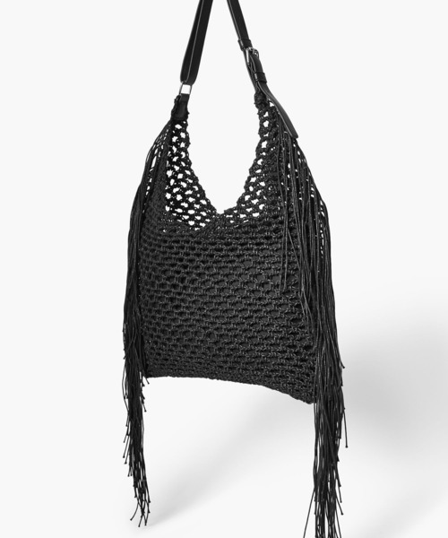 FOREVER 21(フォーエバー トゥエンティーワン)の「メッシュフリンジバッグ(ハンドバッグ・レディース・ブラック・FREE)」の2枚目の写真