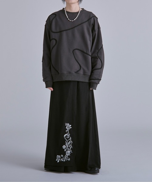 コード刺繍ウラケプルオーバー（Tシャツ/カットソー）｜Ellno Loset（エルノロゼット）