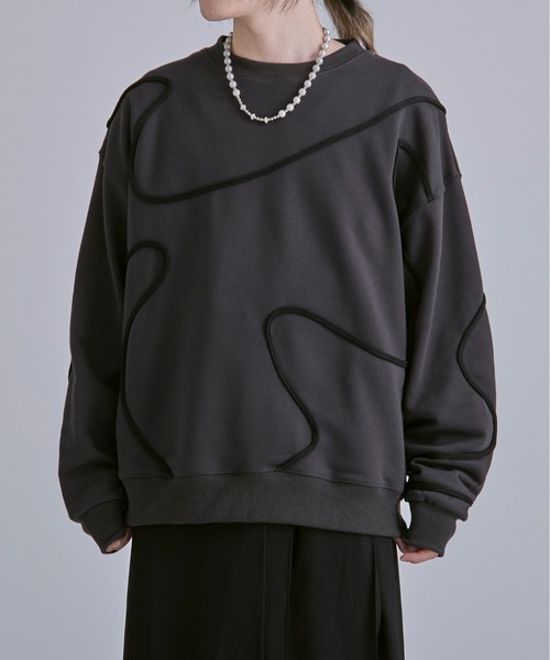 コード刺繍ウラケプルオーバー（Tシャツ/カットソー）｜Ellno Loset（エルノロゼット）