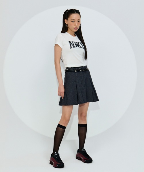 NIKE（ナイキ）の「ナイキ ショックス R4 ウィメンズシューズ / Nike Shox R4 Women's Shoes AR3565-009 Black（スニーカー・レディース・ブラック・22/22.5/23/23.5/24/24.5/25/25.5/26）」の3枚目の写真