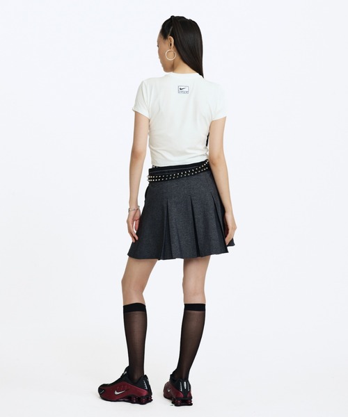 NIKE（ナイキ）の「ナイキ ショックス R4 ウィメンズシューズ / Nike Shox R4 Women's Shoes AR3565-009 Black（スニーカー・レディース・ブラック・22/22.5/23/23.5/24/24.5/25/25.5/26）」の4枚目の写真