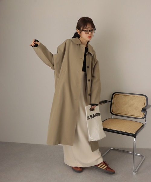 LAULEN(ローレン)の「soutien collar long coat/ドルマン オーバーサイズ ロング ステンカラー コート(ステンカラーコート・レディース・ベージュ・FREE)」の2枚目の写真