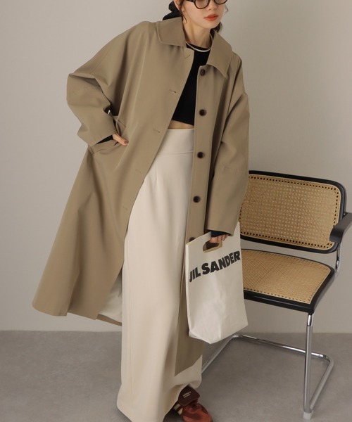 LAULEN(ローレン)の「soutien collar long coat/ドルマン オーバーサイズ ロング ステンカラー コート(ステンカラーコート・レディース・ベージュ・FREE)」の4枚目の写真