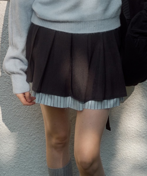 Birthday room(バースデイルーム)の「ストライプレイヤードプリーツミニスカート / stripe layered pleats mini skirt(スカート・レディース・グレー・FREE)」の3枚目の写真