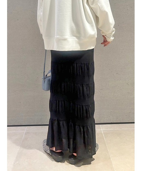 Mila Owen（ミラオーウェン）の「【WEB限定00サイズ】シアーニットファブリックスカート（スカート・レディース・ブラック/グレー・00/0/1）」の3枚目の写真
