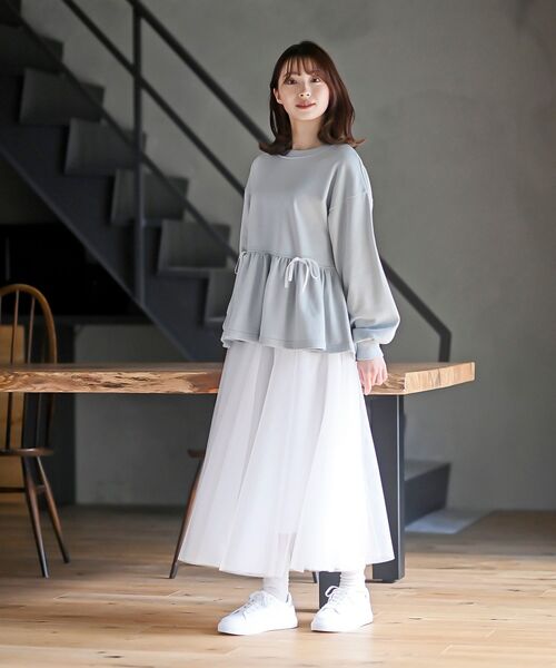 rps（アールピーエス）の「リボン付きペプラム裏毛プルオーバー（スウェット・レディース・パープル/サックスブルー/杢グレー・フリー）」の21枚目の写真