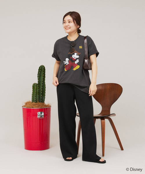 JOURNAL STANDARD（ジャーナルスタンダード）の「MICKEY MOUSE / ミッキー マウス  別注ウェスタンプリント Tシャツ（Tシャツ/カットソー・メンズ・コバルトブルー/ブラック/ホワイト/チャコールグレー/ブラックミックス/イエロー/ブラック系その他・MEDIUM/SMALL/LARGE）」の17枚目の写真