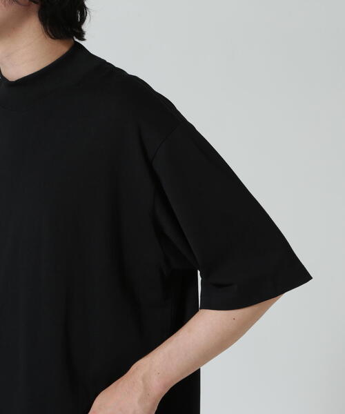 ATON(エイトン)の「ATON (エイトン)DRY COTTON JERSEY | MOCKNECK T-SHIRT(Tシャツ/カットソー・メンズ・ホワイト/ブラック・6/4/2)」の6枚目の写真