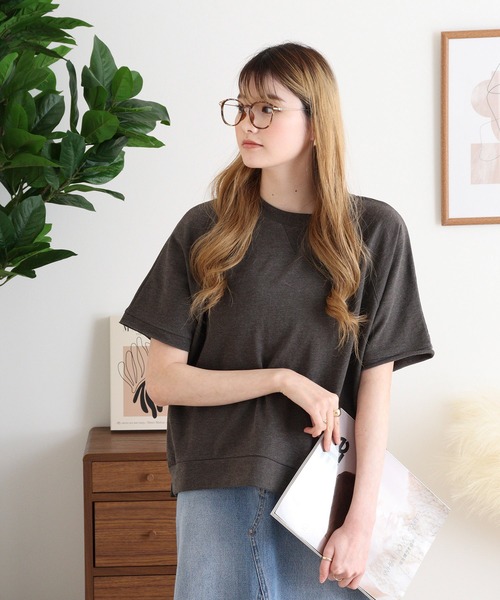atONE(アットワン)の「ミニ裏毛ラグラン半袖トレーナ(Tシャツ/カットソー・レディース・オートミール/杢グレー/ライトベージュ/ブラック/チャコールグレー・M-L/LL~3L/4L~5L)」の20枚目の写真