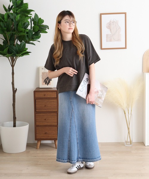 atONE(アットワン)の「ミニ裏毛ラグラン半袖トレーナ(Tシャツ/カットソー・レディース・オートミール/杢グレー/ライトベージュ/ブラック/チャコールグレー・M-L/LL~3L/4L~5L)」の21枚目の写真
