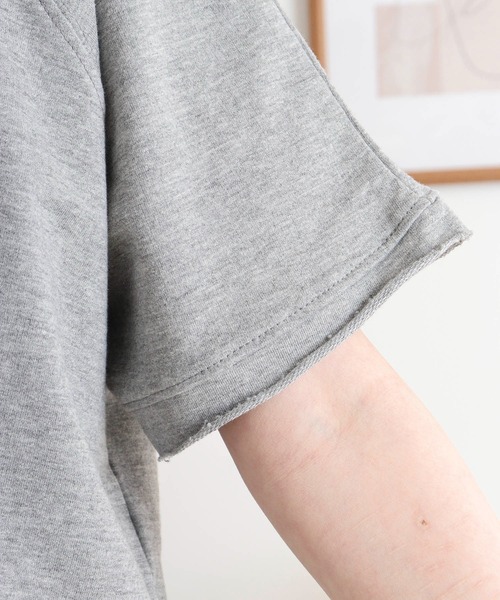 atONE(アットワン)の「ミニ裏毛ラグラン半袖トレーナ(Tシャツ/カットソー・レディース・オートミール/杢グレー/ライトベージュ/ブラック/チャコールグレー・M-L/LL~3L/4L~5L)」の15枚目の写真