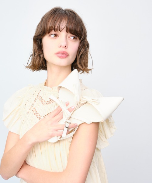 Launa lea（ラウナレア）の「ダブルリボンスリングバックパンプス(0596)（パンプス・レディース・ブラック/ブルー/アイボリー/シルバー・25.0cm/24.5cm/24.0cm/23.5cm/23.0cm/22.5cm/22.0cm）」の9枚目の写真