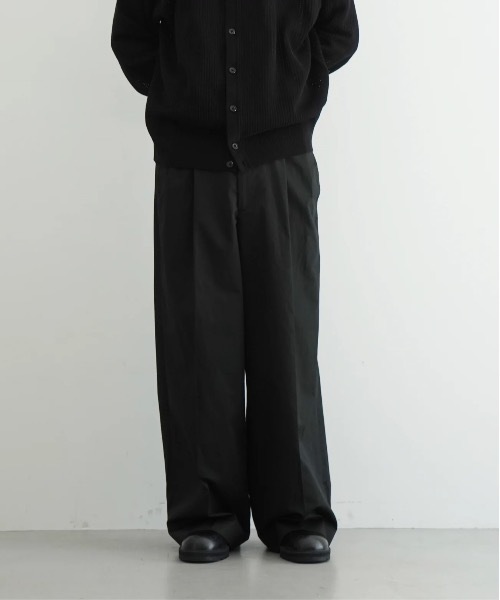 REVERBERATE（リバーバレイト）の「REVERBERATE TACKED CHINO TROUSERS