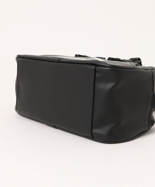 PUMA(プーマ)の「PUMA ウェア プーマウェア U ARCHIVE MINI GRIP BAG バッグ 091137 01BK(ボディバッグ/ウエストポーチ・メンズ・ブラック・FREE)」の3枚目の写真
