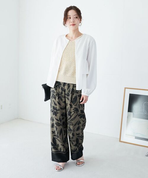 le.coeur blanc（ルクールブラン）の「《手洗い可能》スパンコールメッシュ2WAYニットベスト（ベスト・レディース・ネイビー/グレー/アイボリー・38）」の6枚目の写真