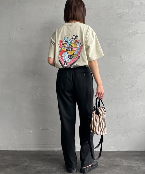 CHUMS（チャムス）の「【WEB限定】[CHUMS/チャムス] CHUMLEYS MARKET バックプリント ポケットTシャツ（Tシャツ/カットソー・レディース・ホワイト/ブラック/グレイッシュベージュ・M/L/XL）」の9枚目の写真