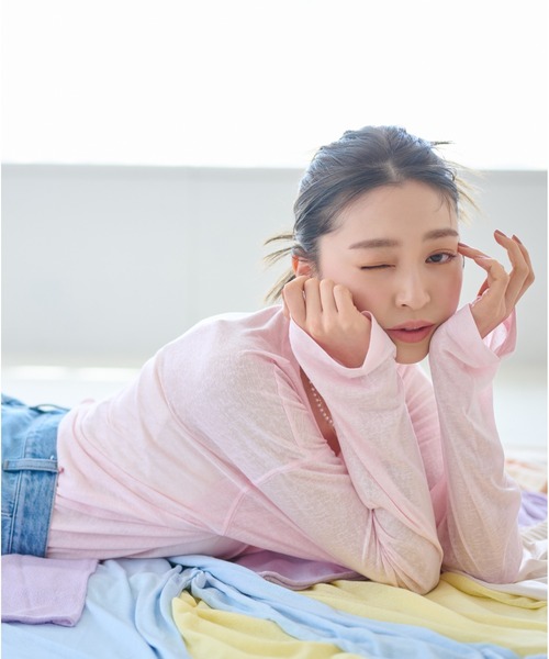 mysty woman（ミスティウーマン）の「【WEB限定】シアーマカロンＴ  452408（Tシャツ/カットソー・レディース・オフホワイト/ブラック/グレー/ライトグレー/ライトブルー/ピンク/オレンジ・FREE）」の6枚目の写真