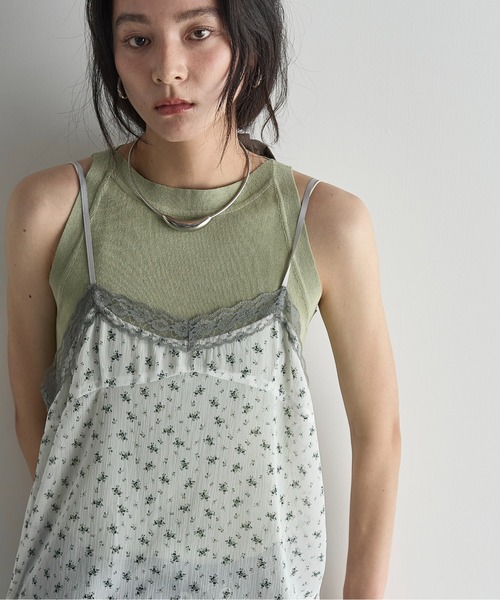 THE YOn(ザヨン)の「フラワーシフォンレースキャミチュニック(ワンピース・レディース・ブラック/オフホワイト・FREE)」の12枚目の写真