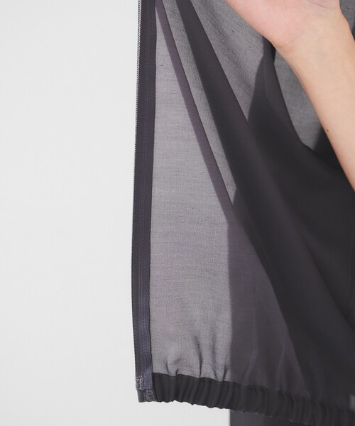 UNTITLED（アンタイトル）の「【トレンド/洗える/軽い】シアーブルゾン（ブルゾン・レディース・ダークブラウン/チャコールグレー/ライトベージュ・00/01/02/03/04/44/48/50）」の10枚目の写真