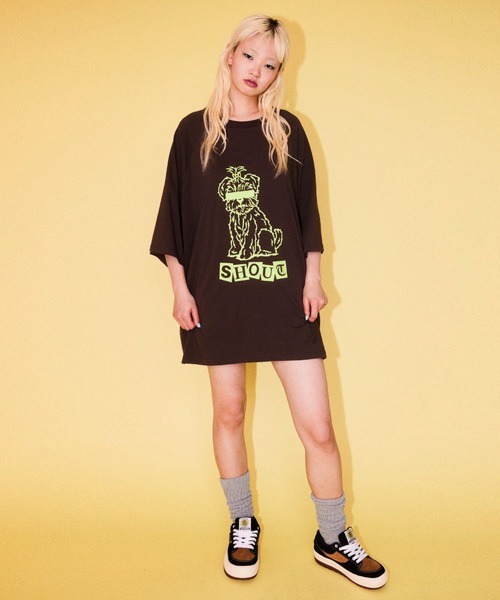 Candy Stripper(キャンディストリッパー)の「SHOUT PUPPY OVER SIZE RAGLAN トップス(Tシャツ/カットソー・レディース・ライトグリーン/アイボリー/ブラウン・FREE)」の7枚目の写真