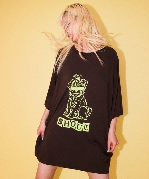 Candy Stripper(キャンディストリッパー)の「SHOUT PUPPY OVER SIZE RAGLAN トップス(Tシャツ/カットソー・レディース・ライトグリーン/アイボリー/ブラウン・FREE)」の6枚目の写真
