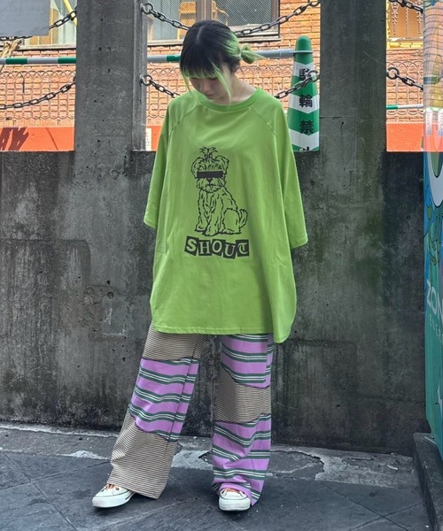 Candy Stripper(キャンディストリッパー)の「SHOUT PUPPY OVER SIZE RAGLAN トップス(Tシャツ/カットソー・レディース・ライトグリーン/アイボリー/ブラウン・FREE)」の12枚目の写真