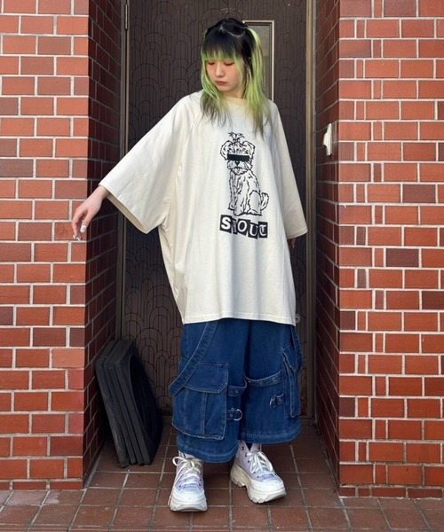 Candy Stripper(キャンディストリッパー)の「SHOUT PUPPY OVER SIZE RAGLAN トップス(Tシャツ/カットソー・レディース・ライトグリーン/アイボリー/ブラウン・FREE)」の19枚目の写真