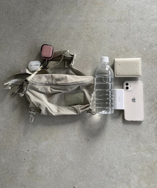 THE NORTH FACE（ザノースフェイス）の「【THE NORTH FACE】W NEVER STOP LUMBAR（ボディバッグ/ウエストポーチ・レディース・ブラック/ベージュ/パープル・FREE）」の12枚目の写真