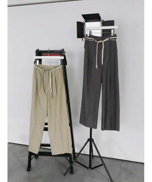 Katrin TOKYO（カトリーントーキョー）の「W cord straight slacks（スラックス・レディース・グレー/ベージュ・XS/S/M/S-Short）」の6枚目の写真