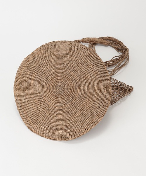 MADE IN MADA(メイドインマダ)の「MADE IN MADA(メイド イン マダ) / HOLY バッグ 【『ネルソンさん』YouTubeご紹介アイテム】(かごバッグ・レディース・グリーン/ブラウン・FREE)」の4枚目の写真