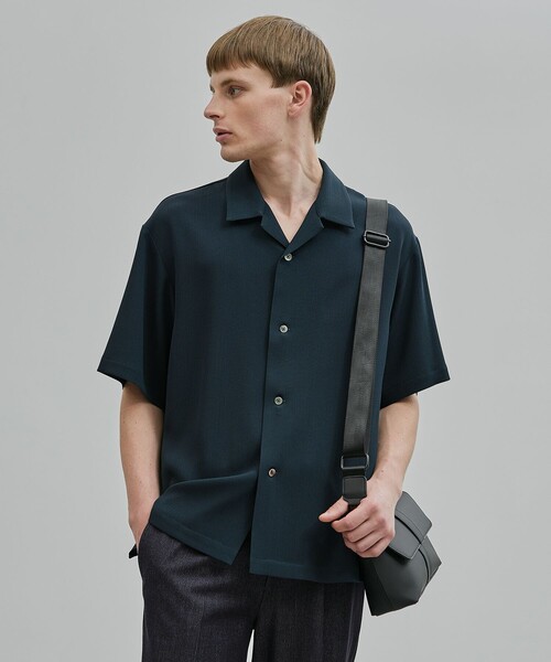 UNITED TOKYO（ユナイテッドトウキョウ）の「COLD DRY PLEATS オープンカラーシャツ（シャツ/ブラウス・メンズ・オリーブ/ブラック/ダークグレー/オフホワイト・1/2）」の20枚目の写真