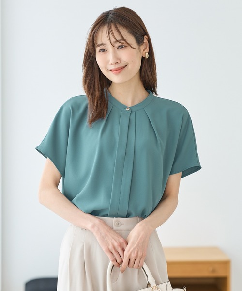 Honeys（ハニーズ）の「バンドカラーブラウス（シャツ/ブラウス・レディース・ネイビー/ホワイト/オレンジ/ブルーグリーン/グレイッシュベージュ・S/M/L/LL/3L）」の4枚目の写真