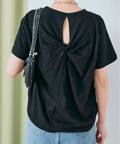 kirakiraShop(キラキラショップ)の「バック ツイスト コットンスラブ Tシャツ 半袖(Tシャツ/カットソー・レディース・ホワイト/ライトグレー/ライトベージュ/ブラック・M)」の4枚目の写真