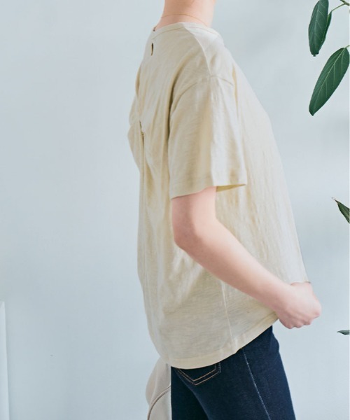 kirakiraShop(キラキラショップ)の「バック ツイスト コットンスラブ Tシャツ 半袖(Tシャツ/カットソー・レディース・ホワイト/ライトグレー/ライトベージュ/ブラック・M)」の5枚目の写真