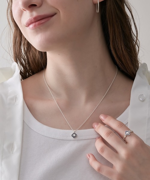 NOJESS ノジェス ホワイトトパーズ ダイヤ ペンダント ネックレス ノジェス ネックレス ✨ NOJESS ノジェス ホワイトトパーズ ダイヤ