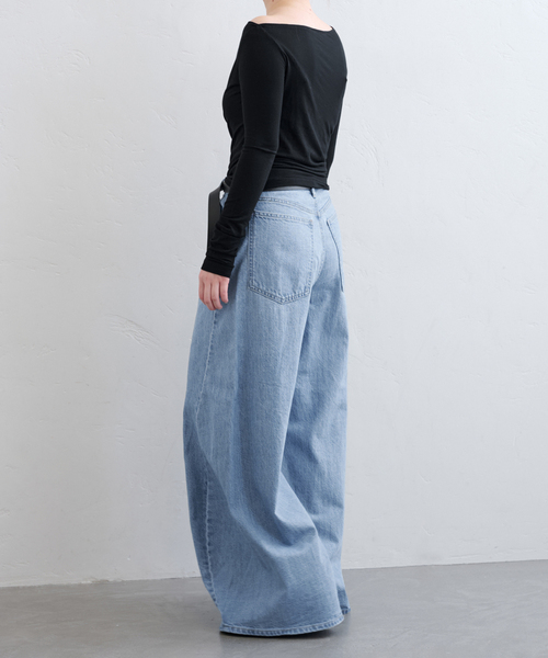 U by SPICK&SPAN（ユーバイスピックアンドスパン）の「《追加》フローストルーズバレルレッグデニム（デニムパンツ・レディース・ブルー/ピンク・36/38）」の17枚目の写真