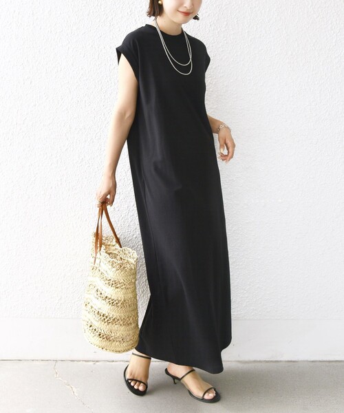 SHIPS(シップス)の「〈手洗い可能〉DEPEND アムンゼン ワンピース(ワンピース・レディース・ブラック/ベージュ系・ONE SIZE)」の2枚目の写真