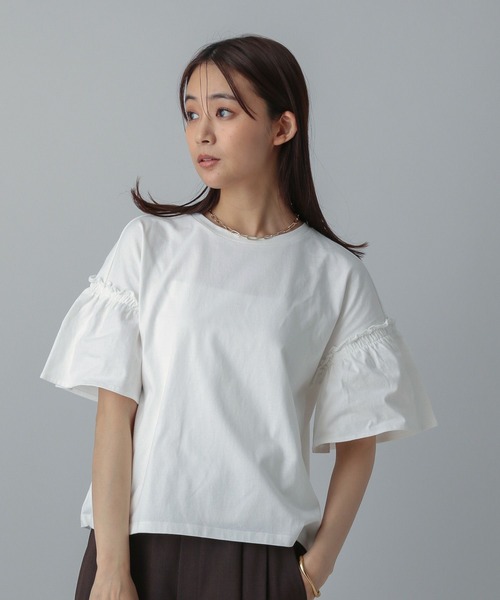 GLOBAL WORK(グローバルワーク)の「MATINEE LINE/冷感フリルスリーブ半袖/496991(Tシャツ/カットソー・レディース・オフホワイト/ブラック/レッド/チャコール・REGULAR/LONG)」の10枚目の写真
