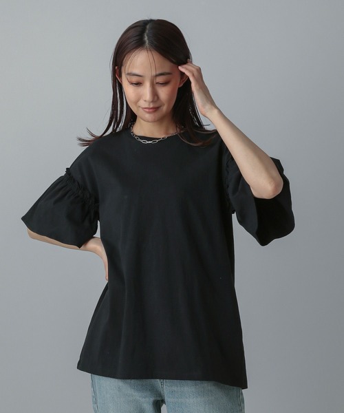 GLOBAL WORK(グローバルワーク)の「MATINEE LINE/冷感フリルスリーブ半袖/496991(Tシャツ/カットソー・レディース・オフホワイト/ブラック/レッド/チャコール・REGULAR/LONG)」の15枚目の写真