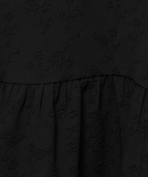 mysty woman（ミスティウーマン）の「フラワージャガードペプラムブラウス   572852（シャツ/ブラウス・レディース・オフホワイト/ブラック/ライトブルー・FREE）」の22枚目の写真