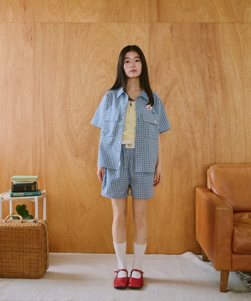 common gull products.（コモンガルプロダクツ）の「鮮やかなまま残る記憶のシャツ（シャツ/ブラウス・レディース・イエロー系/ライトブルー・SMALL/MEDIUM/LARGE）」の3枚目の写真